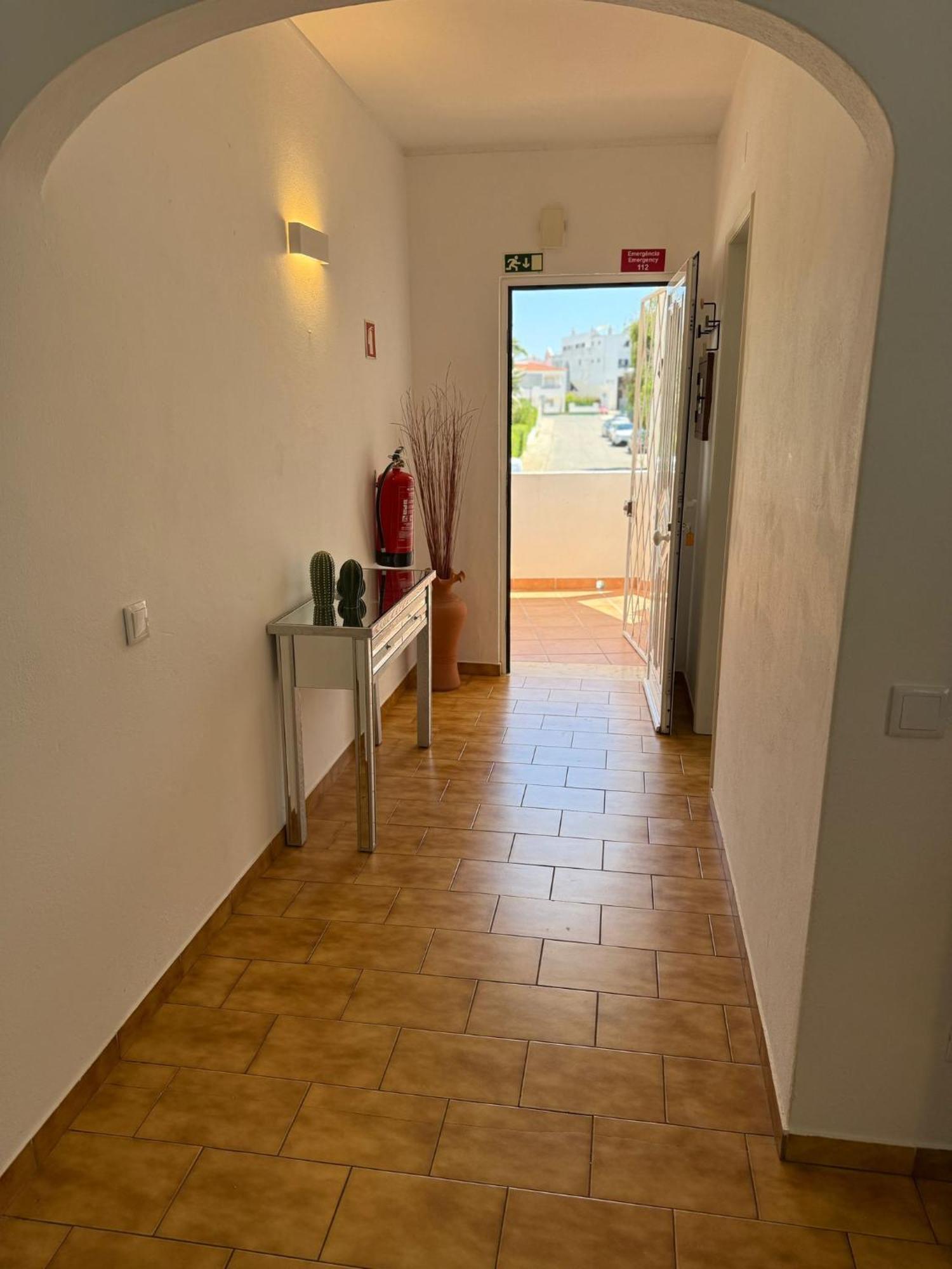 Cozy Apartment Oura Beach Албуфейра Екстериор снимка